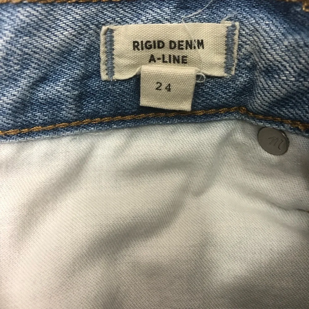 Madewell Rigid Denim A-Line Skirt Sz 24 Light Wash Classic Boho Preppy Casual